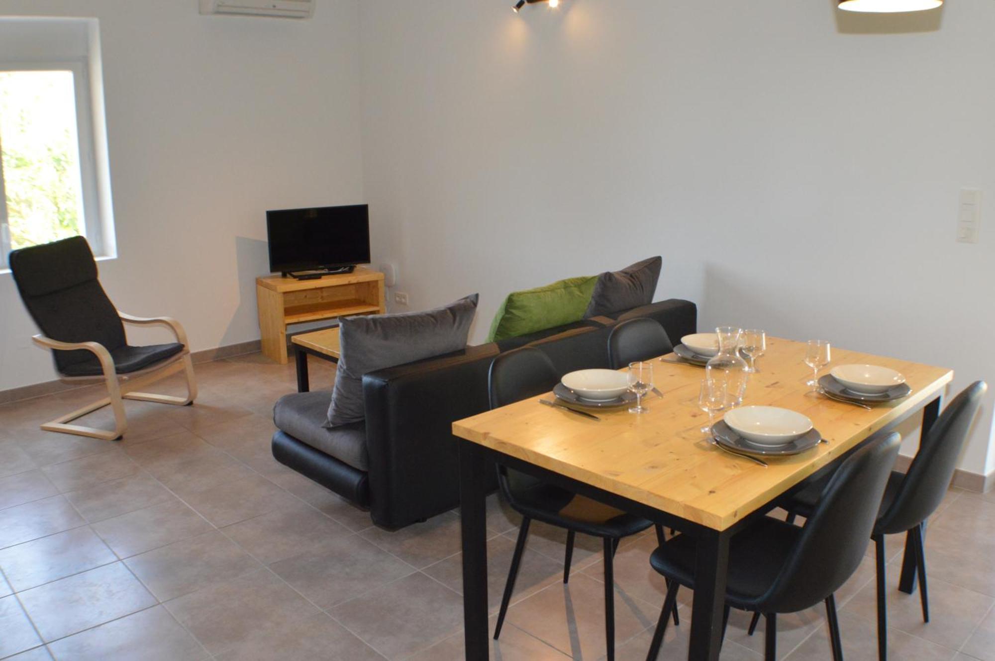 Le Clos Des Taulelles Gite Le Figuier Saint-Privat-de-Champclos ภายนอก รูปภาพ